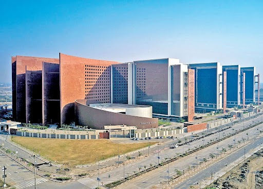 India’s largest SNZ for rough diamond trade to soon open at Surat Diamond Bourse