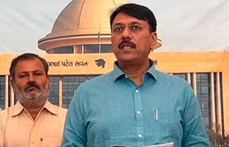 Congress opposes Gujarat govt’s proposal allowing non-farmers to buy agricultural land