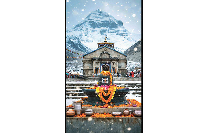 કૈલાશ માન સરોવર યાત્રા પરમાત્મા અને પ્રકૃતિ બંને સાથે તમને સંવાદ કરાવે છે