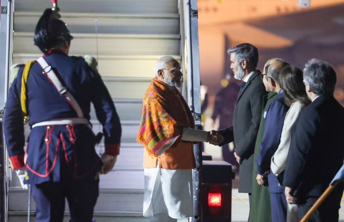 પીએમ મોદી આર્જેન્ટિના પહોંચ્યા, પ્રમુખ મિલેઇ સાથે કરશે દ્વિપક્ષીય બેઠક, બોકા સ્ટેડિયમ જશે