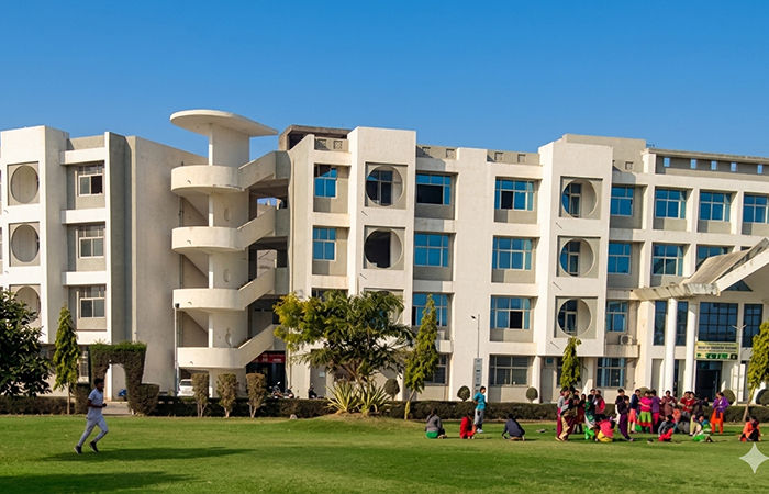 મહેસાણાની મર્ચન્ટ નર્સિંગ કોલેજની હોસ્ટેલમાં નવસારીની વિદ્યાર્થિનીએ ગળે ફાંસો ખાઈ જીવન ટૂંકાવ્યું