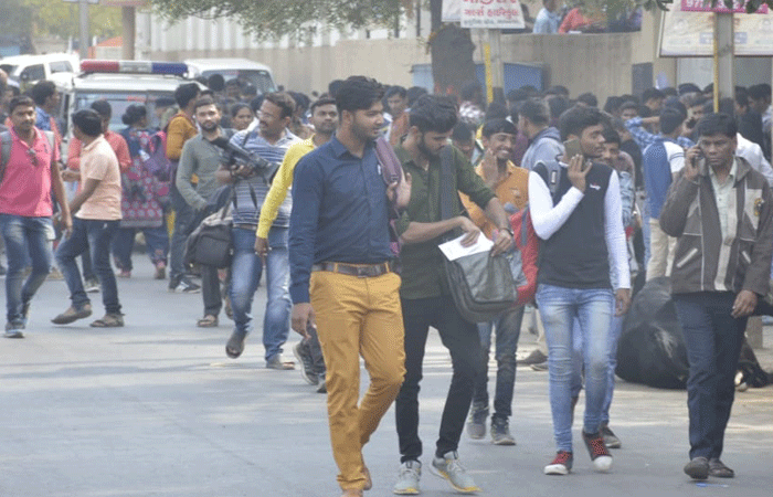 બિન સચિવાલય કલાર્કની પરીક્ષા એક એક રદ્દ કરાતો નિર્ણય બેરોજગારોની ક્રુર મજાક
