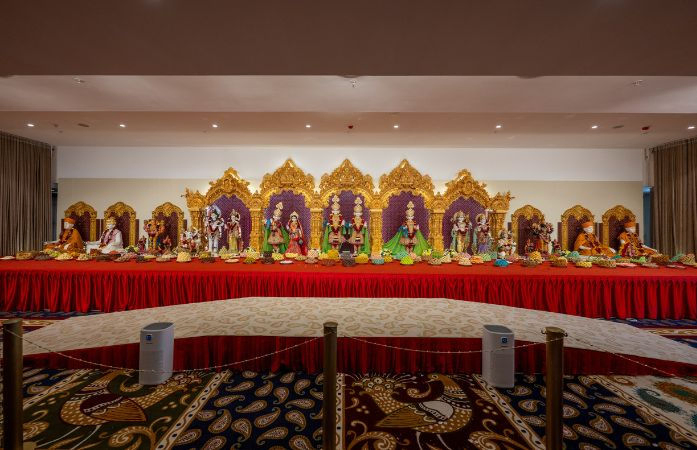 જોહાનિસબર્ગમાં બન્યું દક્ષિણ ગોળાર્ધનું સૌથી મોટું હિન્દુ મંદિર, BAPSએ બનાવ્યો રેકોર્ડ: જાણો ખાસિયત