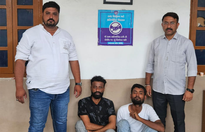 અમદાવાદના નારોલમાં નજીવી બાબતે 3 રાઉન્ડ ફાયરિંગ, અસામાજિક તત્ત્વોએ તલવારથી મચાવ્યું તોફાન