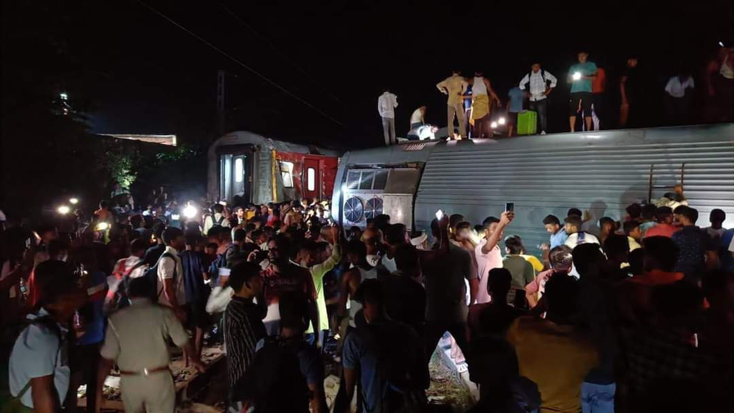 Northeast Express derails in Bihar’s Buxar, 4 deaths reported, 22 trains diverted
