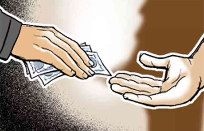 3,517 Gujarat govt employees caught taking bribes amounting to ₹9 cr in 8 years