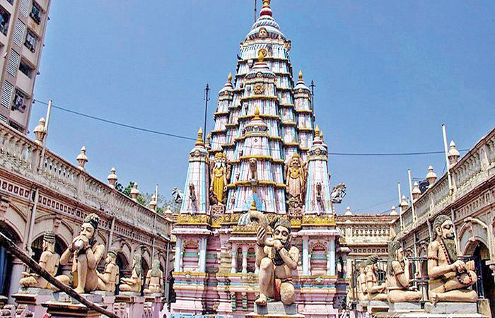 મુંબા આઇને લઈ મુંબઇનું નામકરણ                         .
