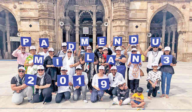 દેશમાં ગમે ત્યાં હોઈએ, દિવાળી તો અમદાવાદમાં જ મનાવીએ છીએ