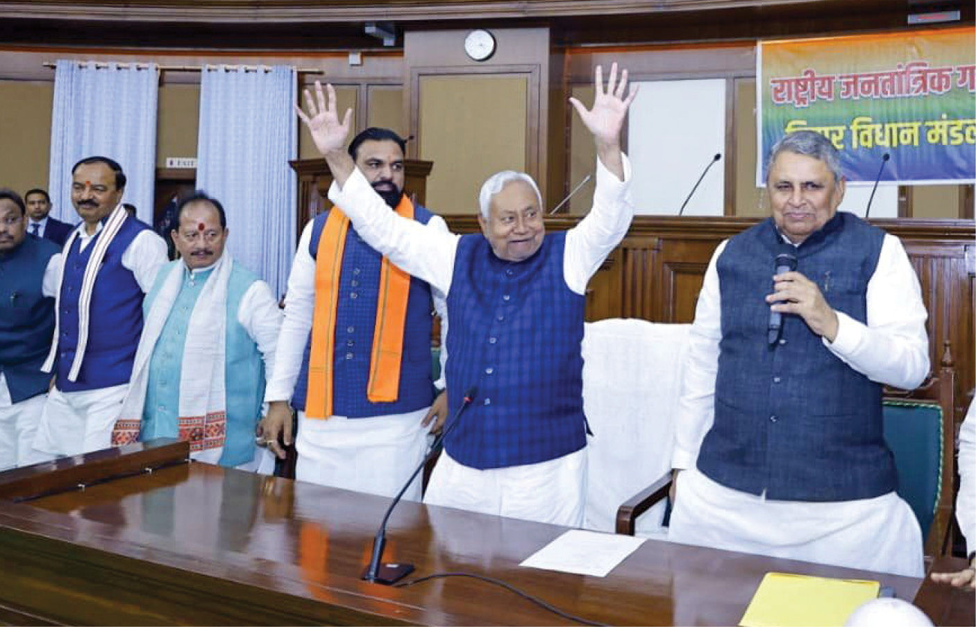 NDA ધારાસભ્ય દળની બેઠક બાદ નીતિશ કુમારની પહેલી પ્રતિક્રિયા, કહ્યું- 'પહેલા કરતા વધુ કામ કરીશું'