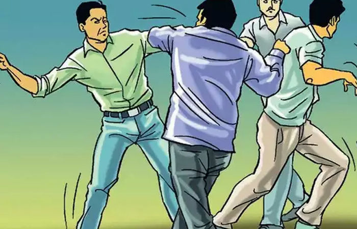 વડોદરા: માંજલપુર વડસર રોડ ઉપર યુપી ખાતે સરપંચ ચૂંટણીની અદાવત મુદ્દે બે લઘુમતી કોમના જૂથો વચ્ચે અથડામણ