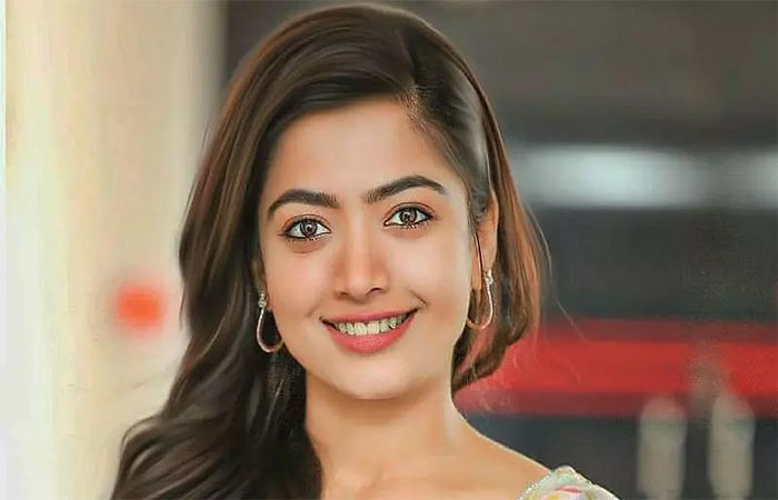 રશ્મિકા મંદાના જીવનમાં કશું શાશ્વત નથી                      .