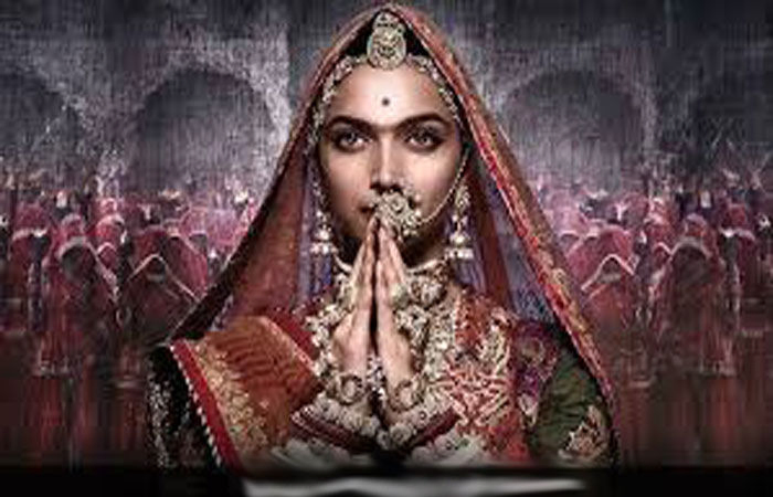 બોક્સ ઓફિસ કલેક્શનની રીતે દીપિકા સૌથી ટોચ પર