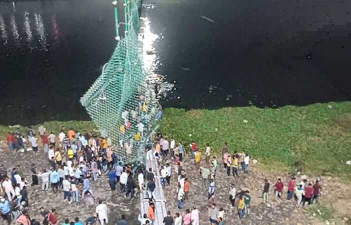 Morbi bridge tragedy: Guj HC directs Oreva Group to caretake the victims, orphans