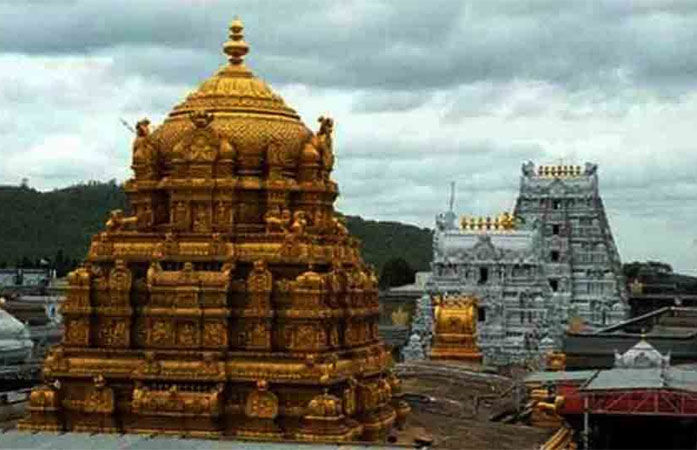 તિરુપતિ ટ્રસ્ટની મોટી કાર્યવાહી, 4 બિનહિન્દુ કર્મચારીઓને નોકરી પરથી છૂટા કર્યા, આ હતું કારણ