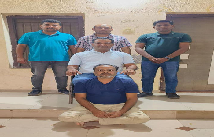 છેતરપિંડીના ગુનામાં 23 વર્ષથી નાસતા 2 આરોપીઓ મહારાષ્ટ્રથી ઝડપાયા