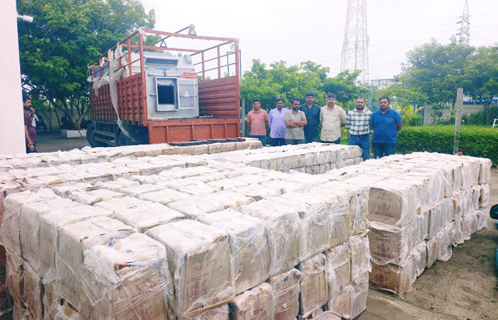 પાણીની ટાંકીની આડમાં દારૂની હેરાફેરી: દહેજ હાઇવે પરથી રૂ. 85 લાખના દારૂ સાથે એકની ઘરપકડ