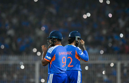 ‘Do we need this in the World Cup?’: Gavaskar, Shastri voice frustration over laser show in drinks break