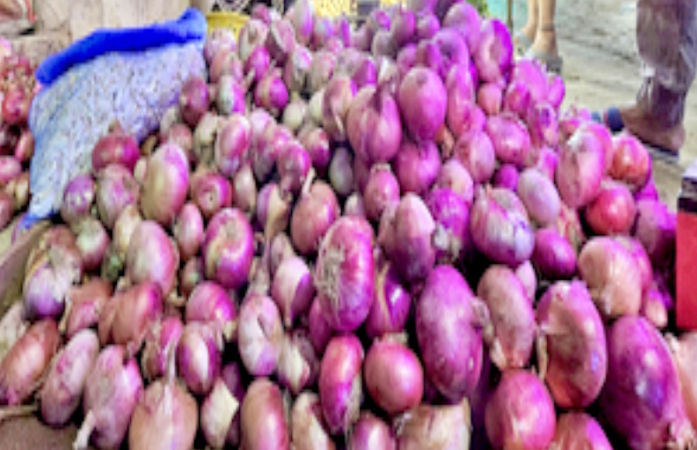 અમદાવાદ: ડુંગળીના ભાવમાં ભડકો, છૂટક બજારમાં ભાવ ₹30થી 50 પ્રતિ કિલોને પાર, હોટલોમાં ક્વોલિટી અને કિંમતનું ગણિત બદલાયું
