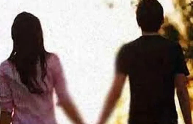 Surat teacher, arrested for eloping with student, pregnant