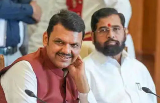 મહારાષ્ટ્ર સરકાર અનામતના સંઘર્ષમાં ફસાઈ, એક તરફ વિચરતી જાતિ vs ST, બીજી બાજુ મરાઠા vs OBC