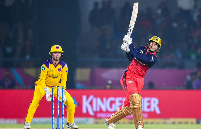 WPL 2026: Harris, Mandhana power RCB into final with dominant win over UPW