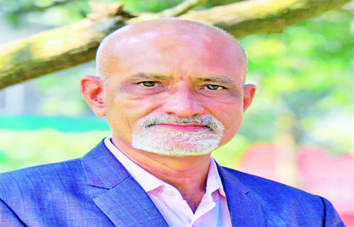 ગાંધીના રોલમાં એક વધુ ગુજરાતી - દીપક અંતાણી