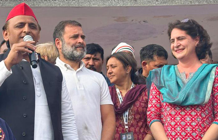 Akhilesh joins Rahul’s Bharat Jodo Nyay Yatra in Agra