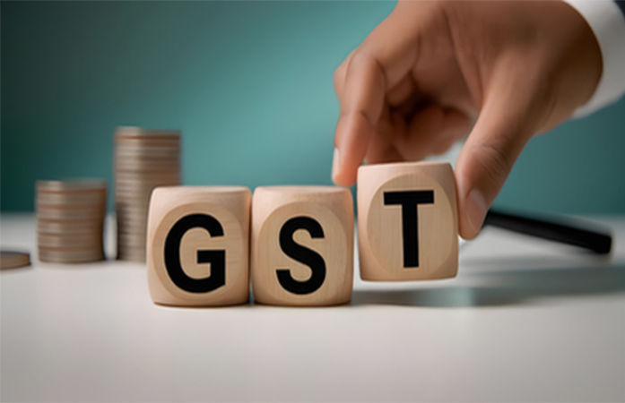 અમદાવાદીઓ પાસેથી એક વર્ષમાં GSTના 33722 કરોડ વસૂલાયા, આ મામલે સુરત બીજા અને વડોદરા ત્રીજા ક્રમે