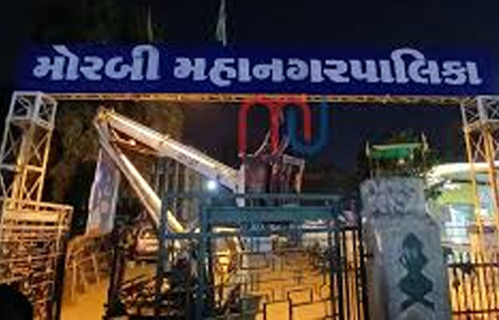મોરબી ભાજપમાં 16  બળવાખોરો યથાવત્ : કોંગ્રેસની એક પેનલ તૂટી