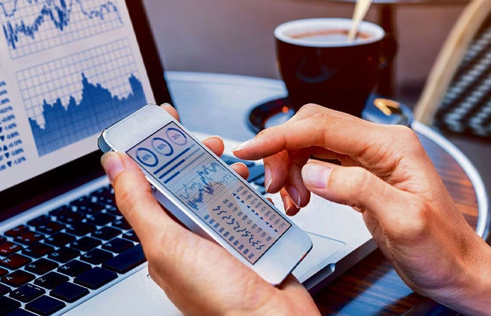 Online stock market scams on the rise: two more fall victim through social media