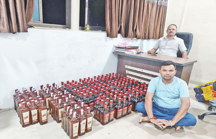 હળવદના ગોલાસણમાંથી ૨.૫૩ લાખના દારુ ઝડપાયો