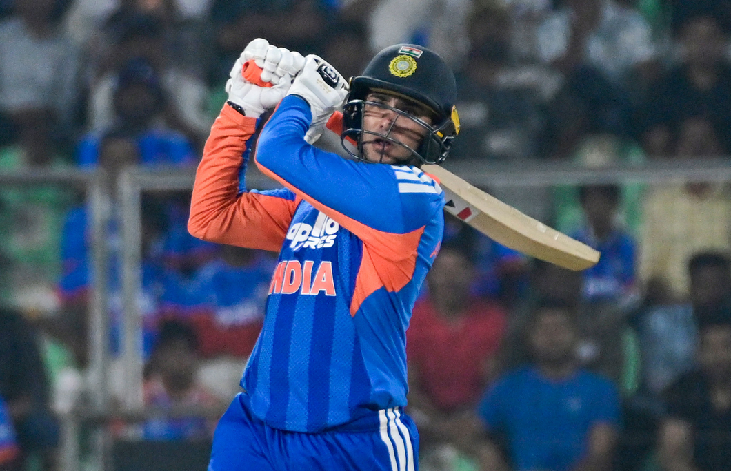 અભિષેક શર્મા બનશે T20 વર્લ્ડ કપનો અસલી 'કિંગ'? રિકી પોન્ટિંગે કરી મોટી ભવિષ્યવાણી!