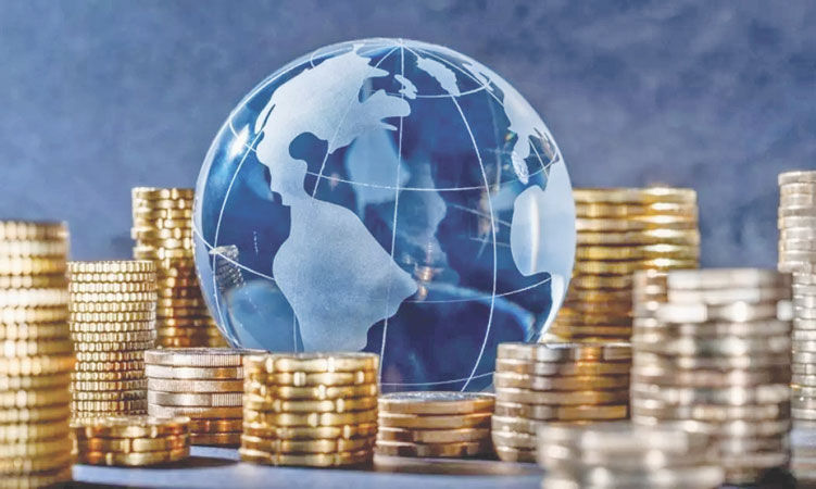 WTO એ 2025 માટે વિશ્વ વેપાર વૃદ્ધિનો અંદાજ વધારીને 2.4 % કર્યો
