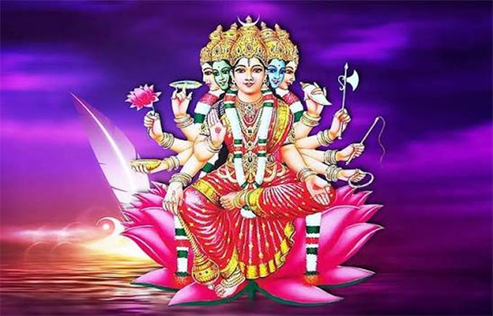 ગાયત્રીમંત્ર અને ગાયત્રી માતાનો મહિમા