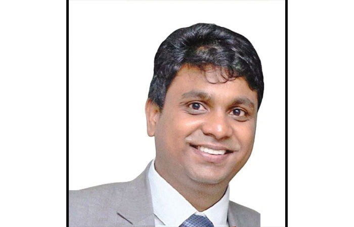 અંધકારમાં નવી રોશની                                      .