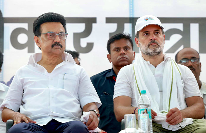 INDIA ગઠબંધનમાં ભંગાણ: કોંગ્રેસે વિજય સાથે હાથ મિલાવતા DMK લાલઘૂમ, સંસદમાં માંગી અલગ બેઠક