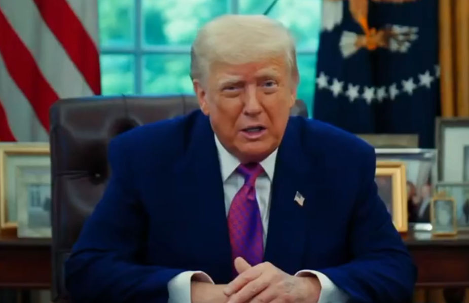 ઈરાન પર 7 હજારથી વધુ હુમલા કર્યા, નેવીના 100 જહાજો ડૂબાડી દીધા: ડોનાલ્ડ ટ્રમ્પનો નવો દાવો