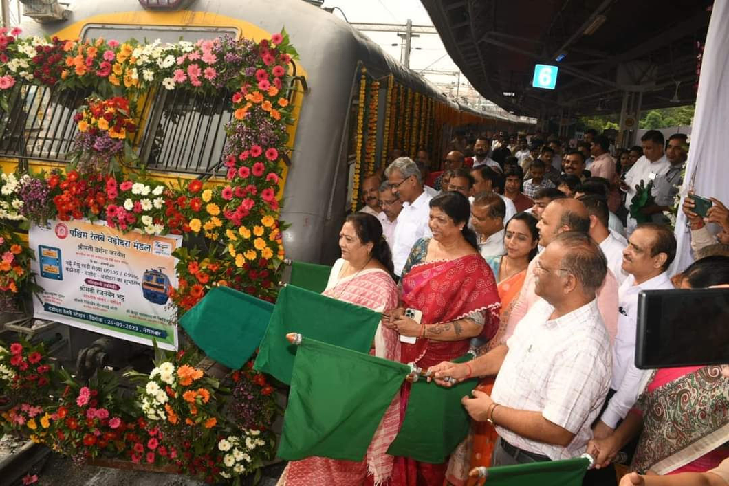 New MEMU with regenerative braking launched between Vadodara-Dahod