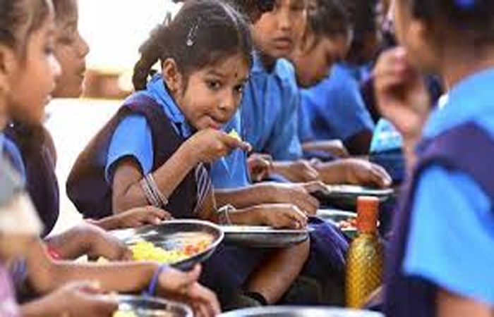 છેલ્લા 3 મહિનાથી કઠોળ ખરીદીનું ટેન્ડર નહીં આપતા પી.એમ. પોષણ યોજના સંકટમાં