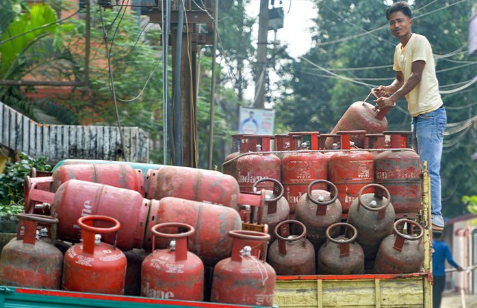 નહીંતર તમારું પણ LPG કનેક્શન બંધ થઈ જશે... ફટાફટ કરજો આ કામ, સરકાર લાવી નવો નિયમ