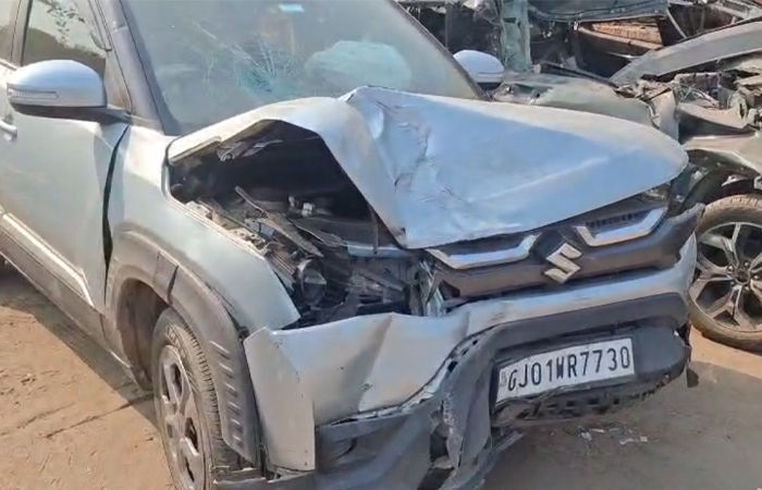 અમદાવાદમાં મોડી રાત્રે બેફામ કારચાલકનો આતંક, બે હોમગાર્ડ સહિત પાંચને અડફેટે લીધા; ચાલક કાર મૂકી ફરાર