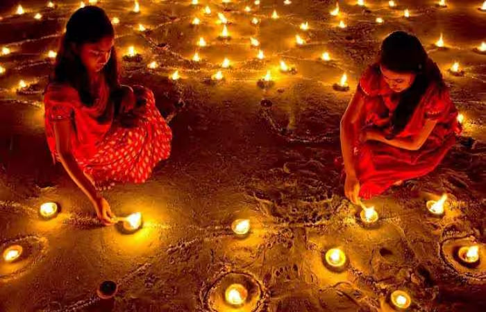 આણંદ અને ખેડા જિલ્લામાં આજે દિવાળી પર્વની ઉમંગભેર ઉજવણી થશે