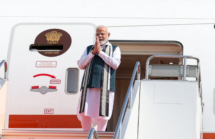 વડાપ્રધાન મોદી જાપાન પહોંચ્યા, SCO સમિટમાં ભાગ લેશે, ટોક્યોના એરપોર્ટ પર થયું સ્વાગત