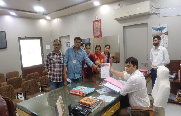 સુરેન્દ્રનગર આર્ટસ એન્ડ કોલેજમાં જન્માષ્ટમીનો લોકમેળો ન યોજવા રજૂઆત