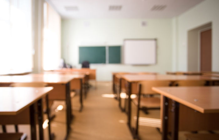 Guj govt to now outsource teachers through agencies