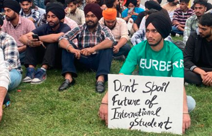 Protests erupt in Canada as 70k international students face deportation