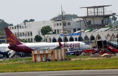 SpiceJet makes emergency landing in Kolkata, airline issues statement assuring everyone is safe