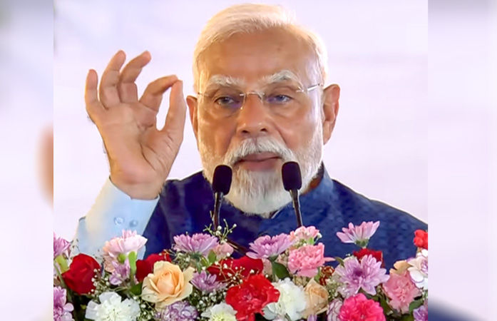 PM મોદી મણિપુર જશે? 'VVIP' મહેમાનની સુરક્ષા માટે તંત્રમાં દોડધામ, બેઠકોનો દોર શરુ