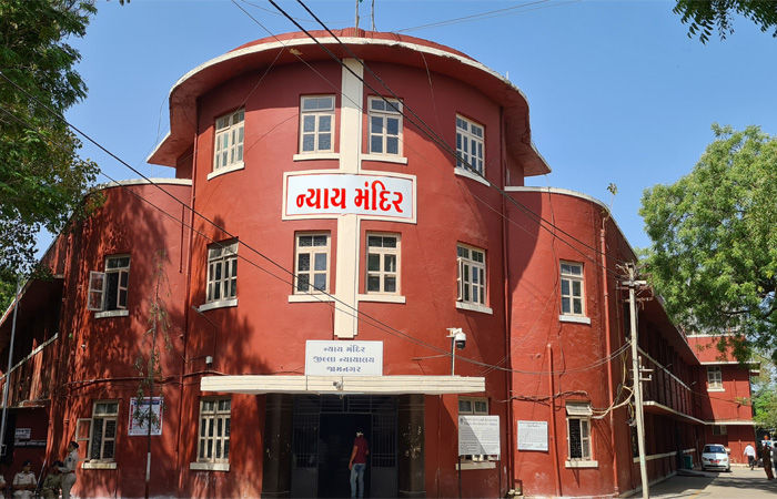 જામનગર જિલ્લામાં યોજાયેલી નેશનલ લોક અદાલતમાં એક સાથે 11068 કેસોમાં થયું સમાધાન