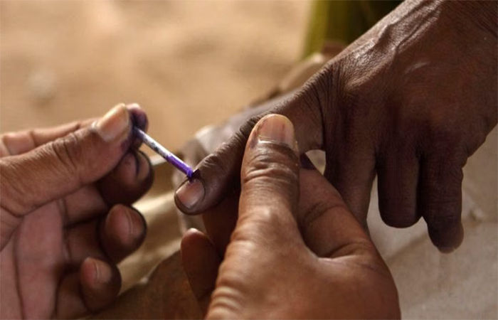 કાળઝાળ ગરમી વચ્ચે ગુજરાતમાં 60 ટકા મતદાન
